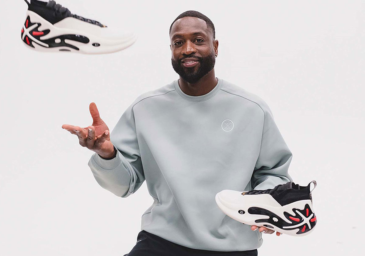 Кроссовки Li-Ning с технологией Cloud — стиль и комфорт для чемпионов.