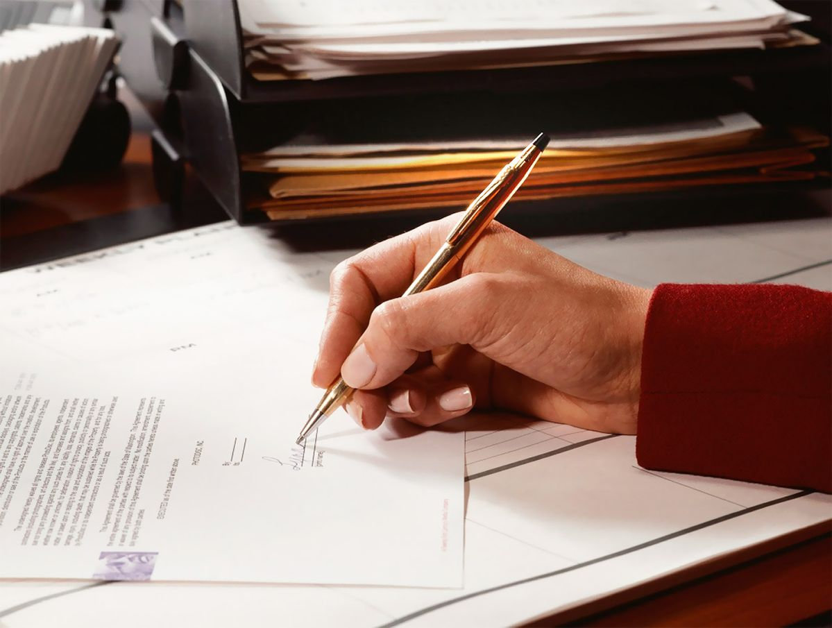 Не забудь подписать заявление! (автор фото - Третейский суд oltsinfo; источник - https://ru.pinterest.com/pin/588423507590506857/)