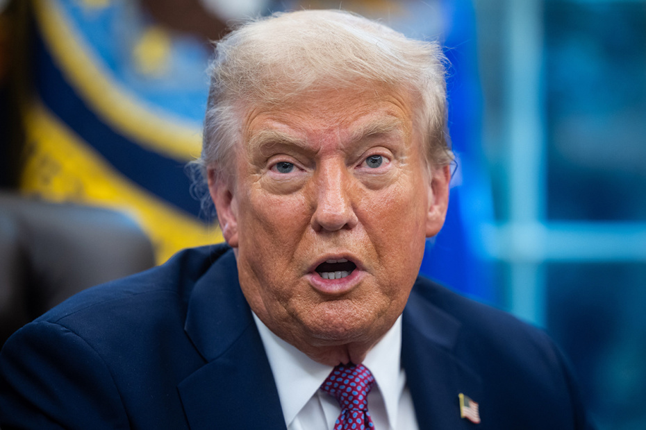    Francis Chung — Pool via CNP/Consolidated News Photos/Global Look Press