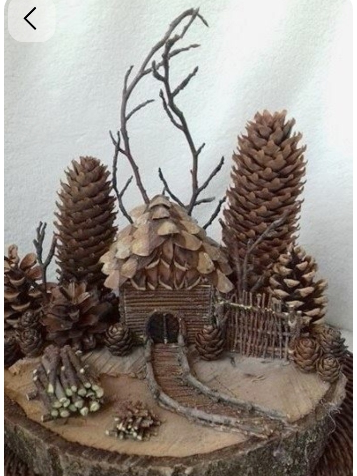 На подобии таких работ принесли некоторые родители в ясельную группу. 