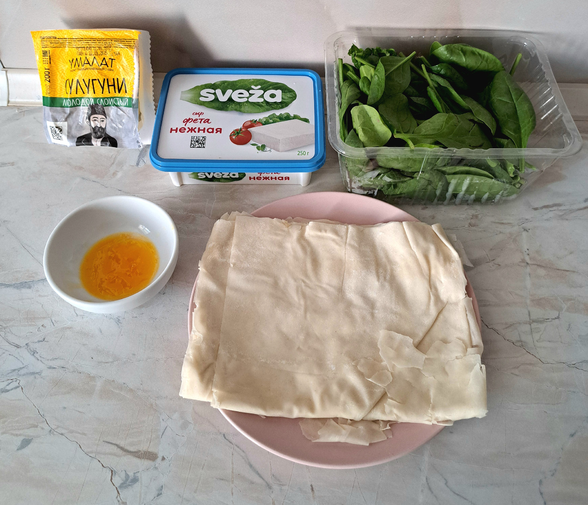 Ингредиенты для спанакопиты