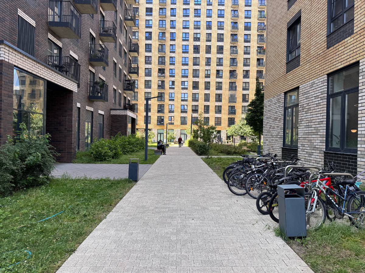 Фото автора блога Дно Мещанства, сентябрь 2025