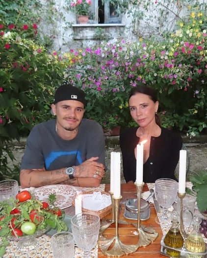    Семья Бекхэмов. Фото: Сплетник