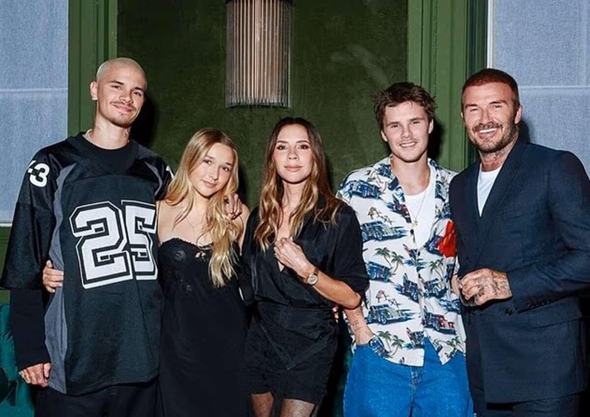    Семья Бекхэмов. Фото: Сплетник