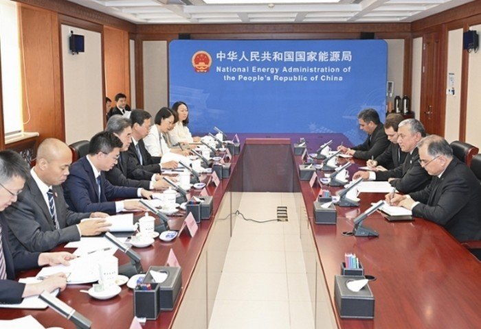 Встреча Батыра Аманова с Ван Хунчжи, 2 сентября, 2025 г., Пекин, Китай (Фото: NEA)