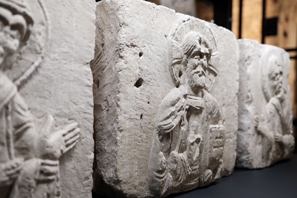 Экспонат выставки «Белый Храм. История Георгиевского собора «и созда ю чюдну, резным каменем». Фото предоставлено пресс-службой Владимиро-Суздальского музея-заповедника