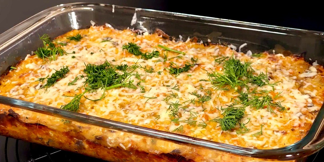 Вкусная сочная запеканка из капусты с овощами: простой ужин без хлопот