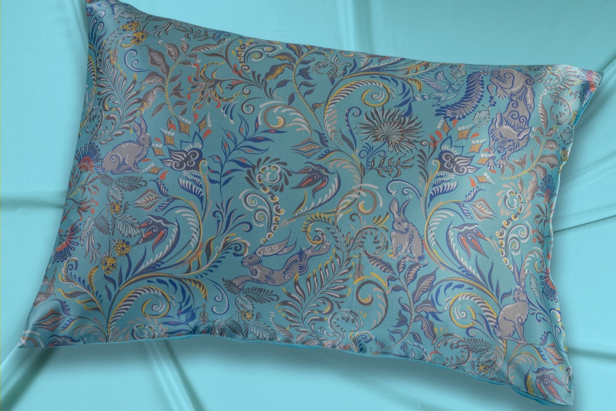 Mollen. Наволочка "Утро" в светло-бирюзовом цвете, шелк 