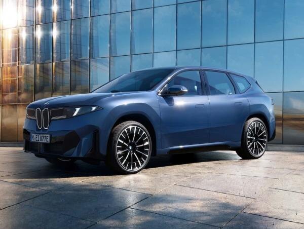     BMW iX3. Фото BMW