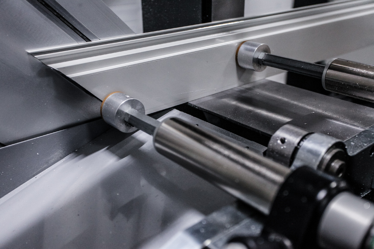 Производство алюминиевого остекления