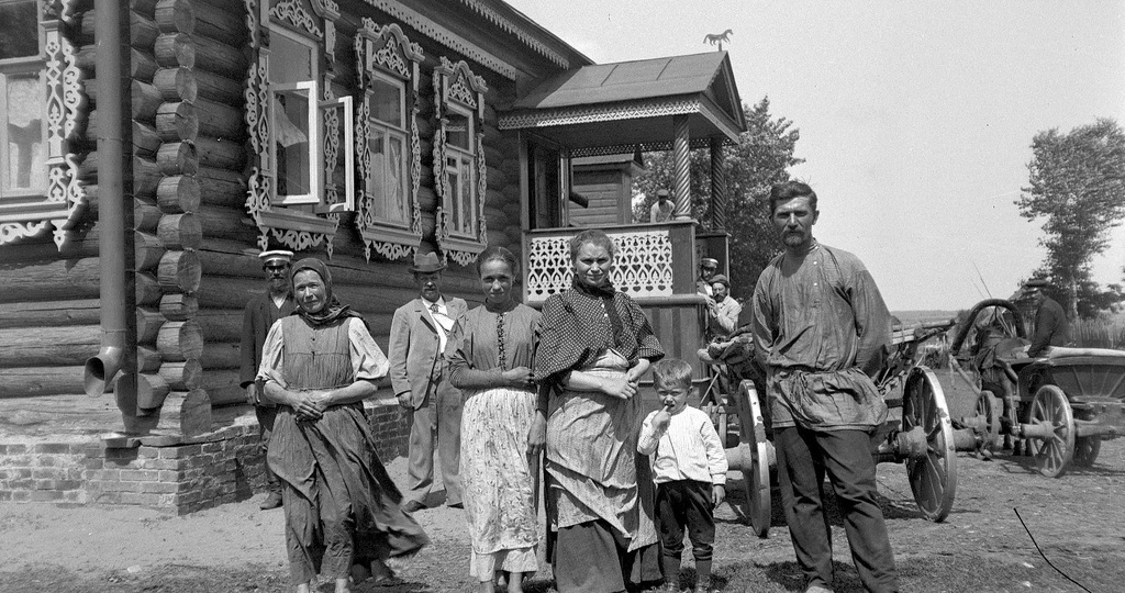 Люди труда: снимки крестьян Российской империи