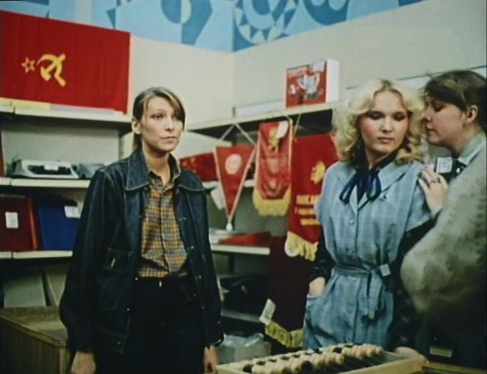 кадр из фильма «Скорый поезд» (1988)