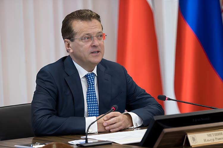    Ильсур Метшин: «Выбираем будущее нашей республики, города. Прошу проявить свой гражданский долг со всей ответственностью».   
Фото: metshin.ru