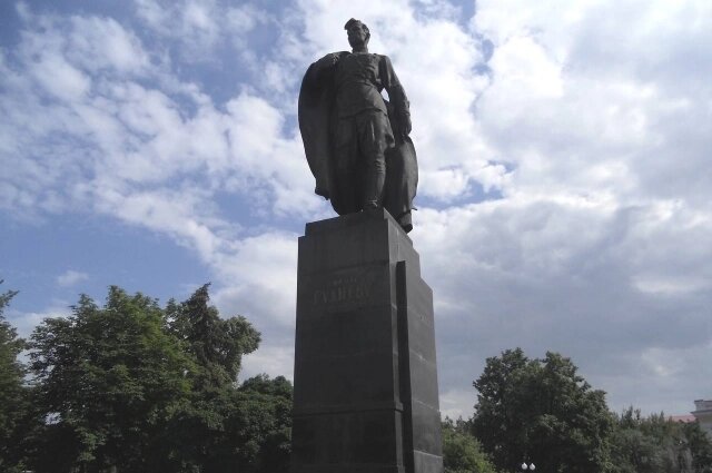    Памятник в Харькове. Фото: Из личного архивa/ Сергей Гусев