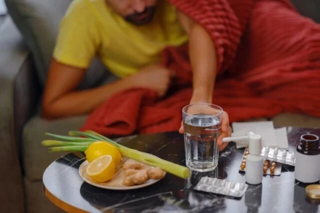    Какие витамины защищают от простуд?