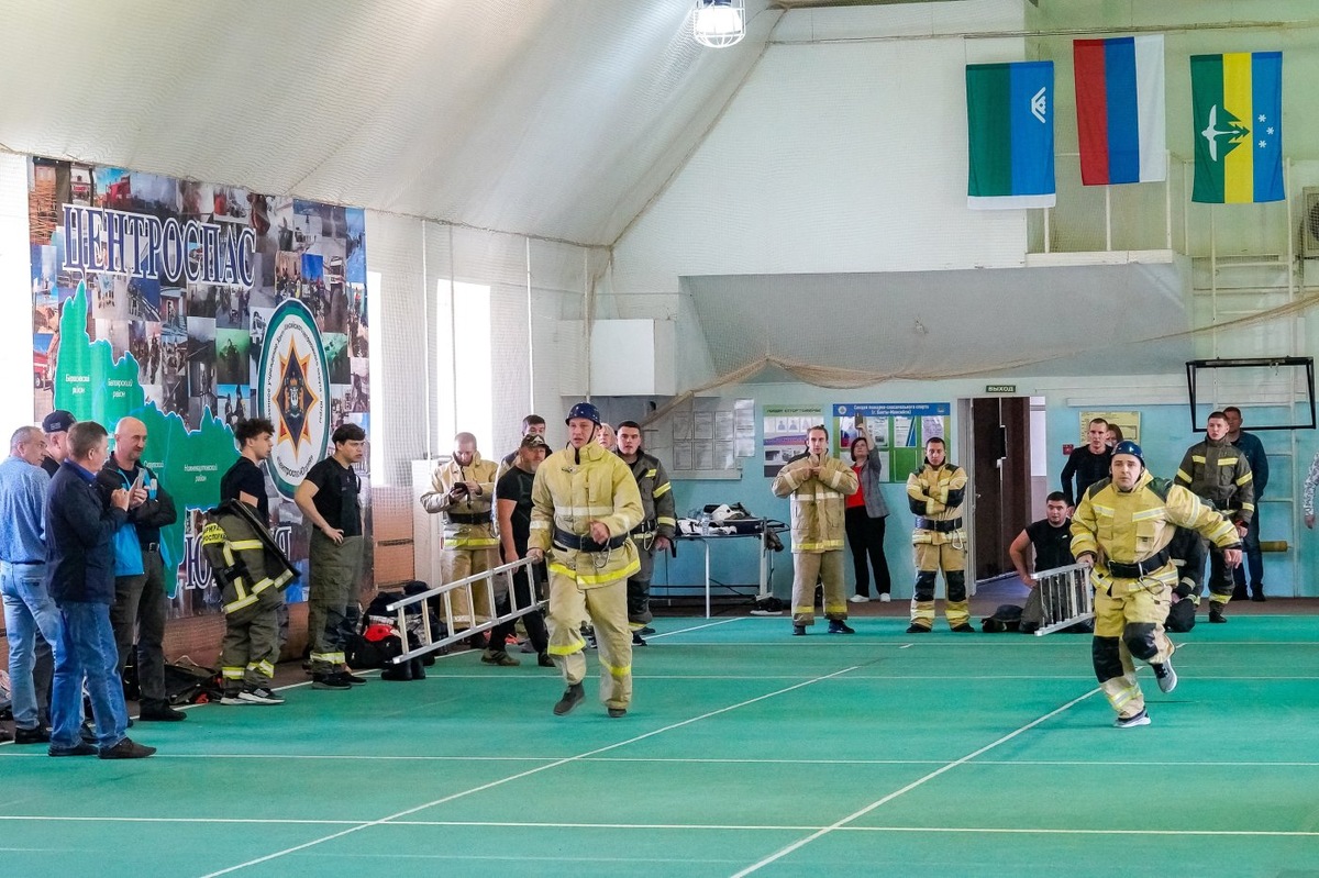    В Югре определили лучшего пожарного
