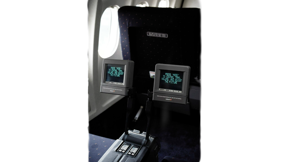 Видеосистема на борту самолета Swissair MD-11, 1999 г.