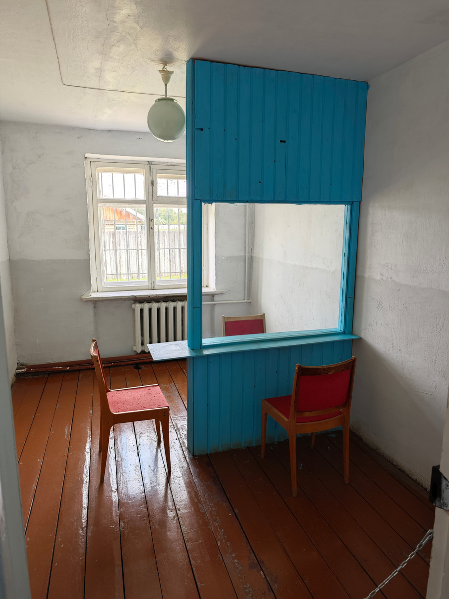 Комната свиданий.