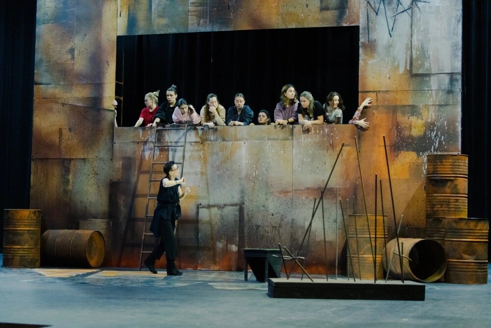    На репетиции. Фото: Юлия Леготина/Театр драмы им. В. Савина