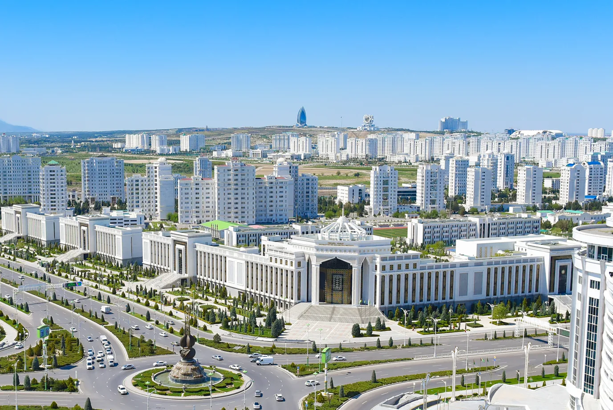Ашхабад, белый город, столица Туркменестана