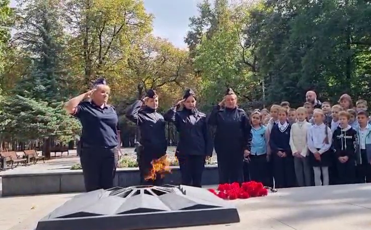     В Курской области провели патриотическое мероприятие к Дню воинской славы