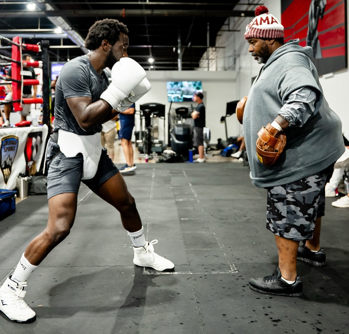     Теренс Кроуфорд и Брайан Макинтайр