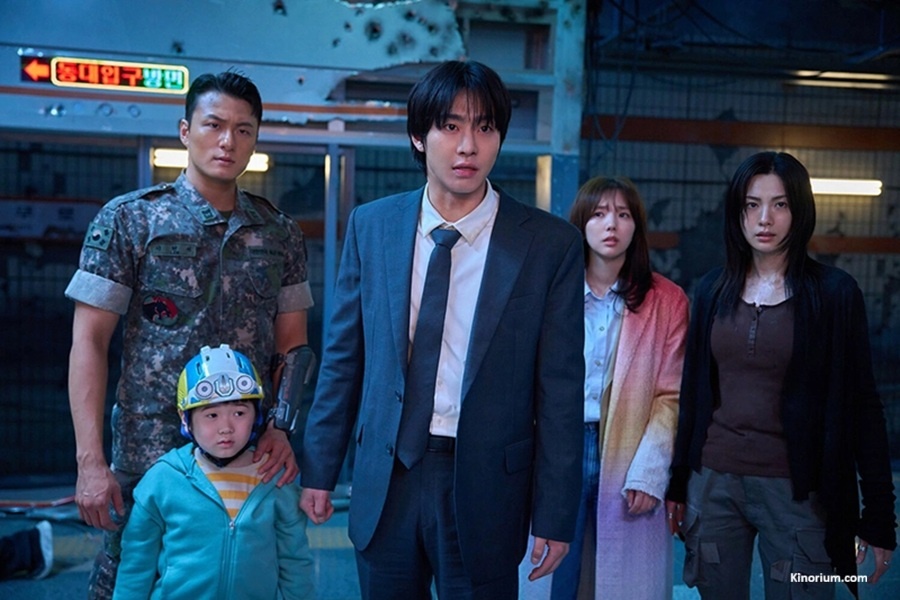 "Всеведущий читатель"