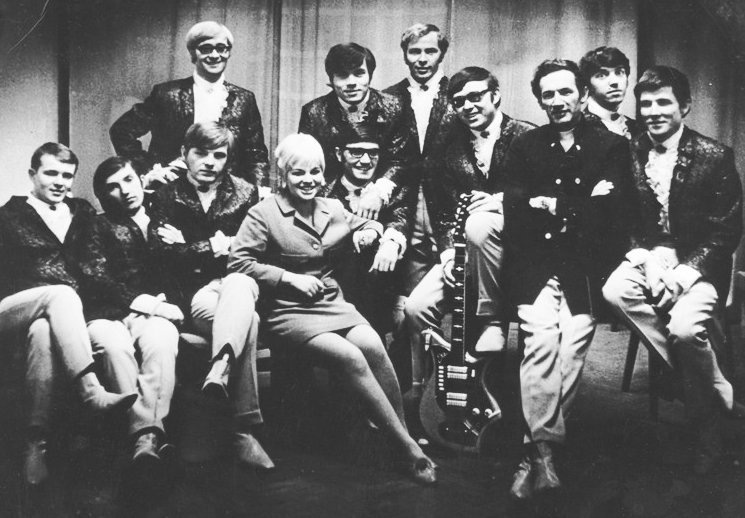 ВИА «Поющие гитары» в 1969 году