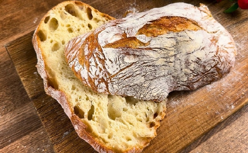 Неаполитанский хлеб без замеса: домашний вкус Италии за пару часов