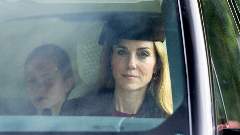 Кейт Миддлтон стала блондинкой: новый оттенок и старые сплетни