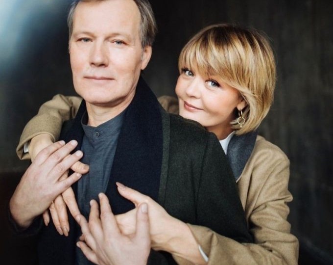 В одну реку дважды: 10 пар знаменитостей, которые вернулись к бывшим после расставания