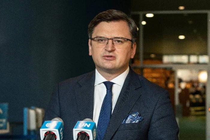 Обложка © Shutterstock / FOTODOM / lev radin