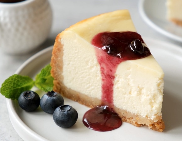 Сливочный сыр в прошлом: приготовьте ленивый чизкейк с греческим йогуртом