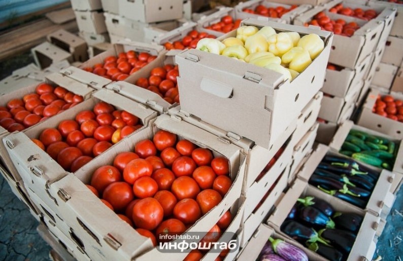 В Астрахани подорожали огурцы и снизились цены на свеклу и картофель