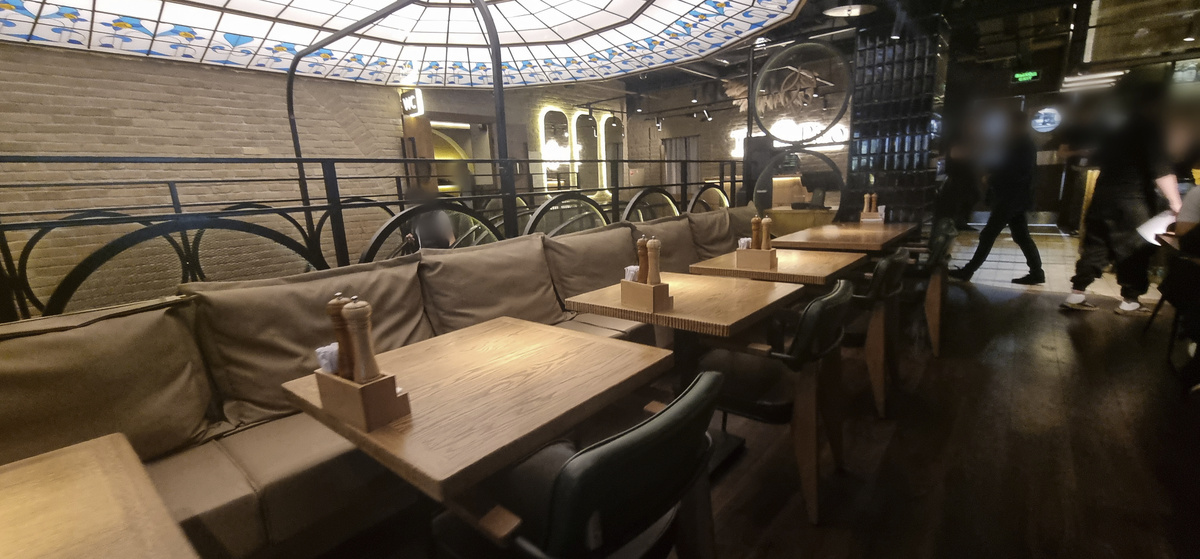 "the Pivo", интерьер