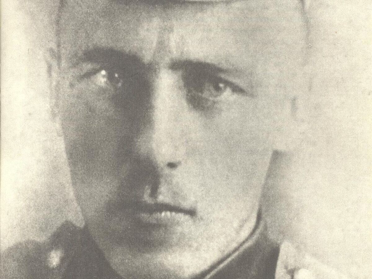    Велимир Хлебников в армии в 1916 году© Public domain