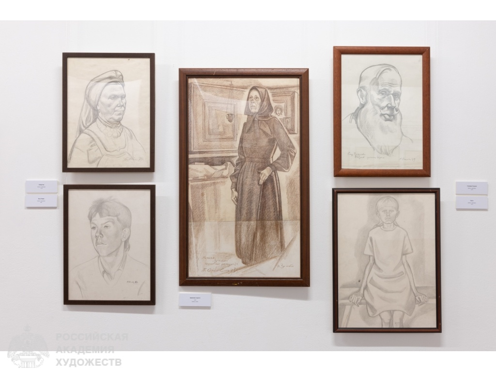 Выставка «Пётр Оссовский. Без границ, вне времени» в МВК РАХ. Фото: Виктор Берёзкин, пресс-служба РАХ.