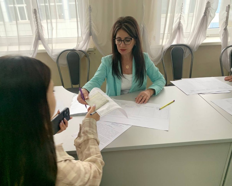     В соседнем Белгороде проголосовали на выборах губернатора Курской области