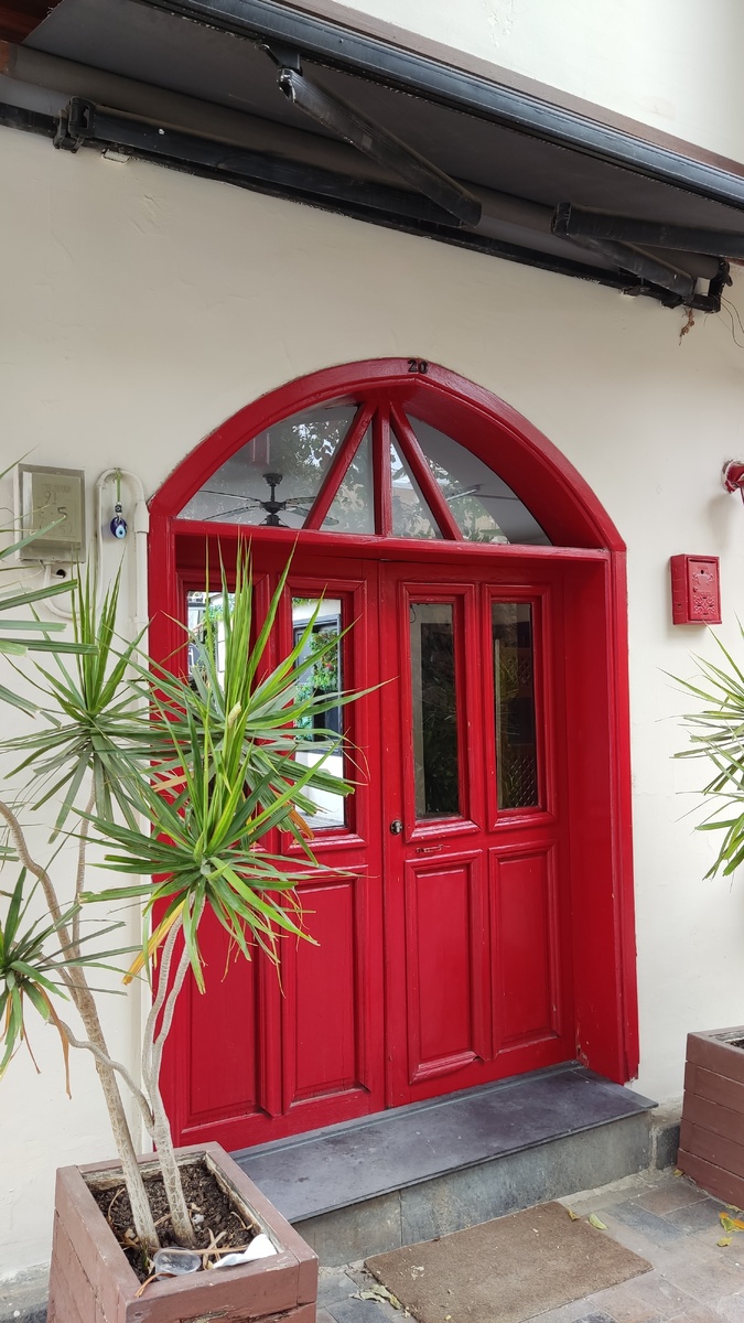 У каждого дома своя история 