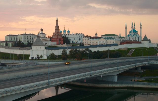    Кадр из фильма «Туда»