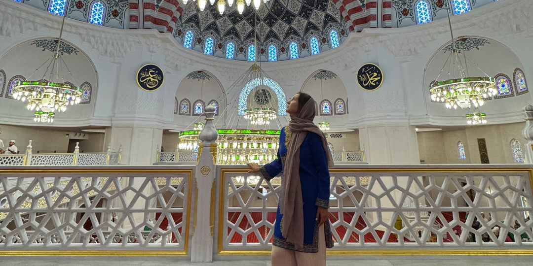 Эта Соборная мечеть в Крыму не уступает по красоте даже сооружениям в Эмиратах. Посетили самую большую мечеть Джума Джами в Симферополе