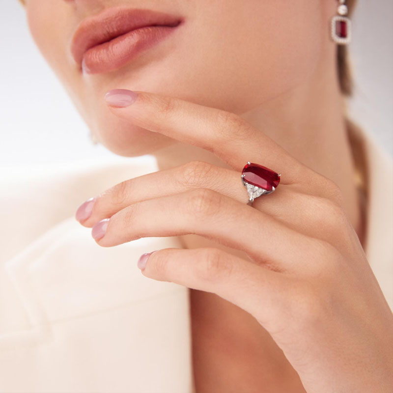 Кольцо и серьги Mercury Color из белого золота с рубинами и бриллиантами