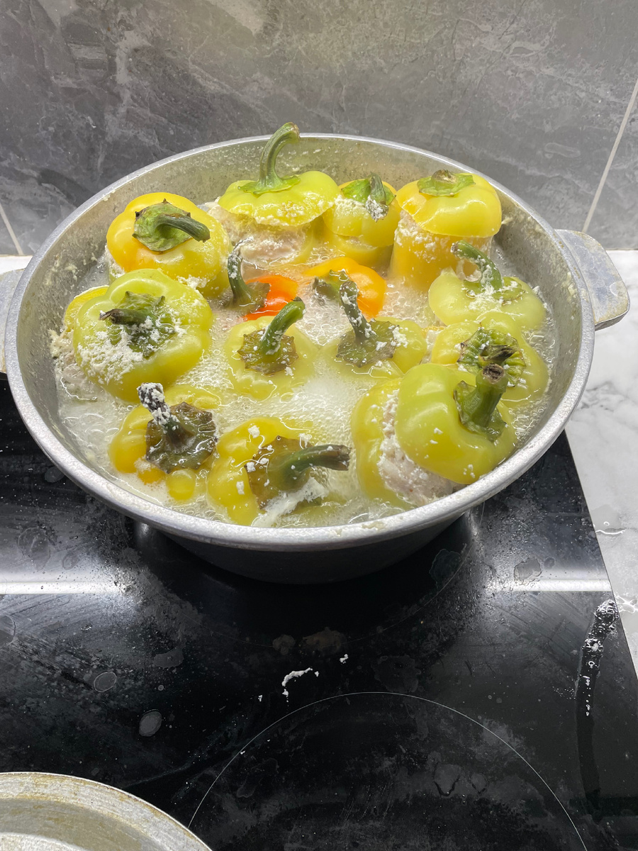 Перцы в сметанном соусе 