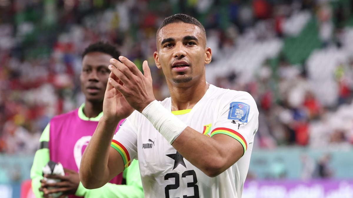 Ганский центральный защитник Александер Джику переходит в "Спартак"? Фото из интернета.