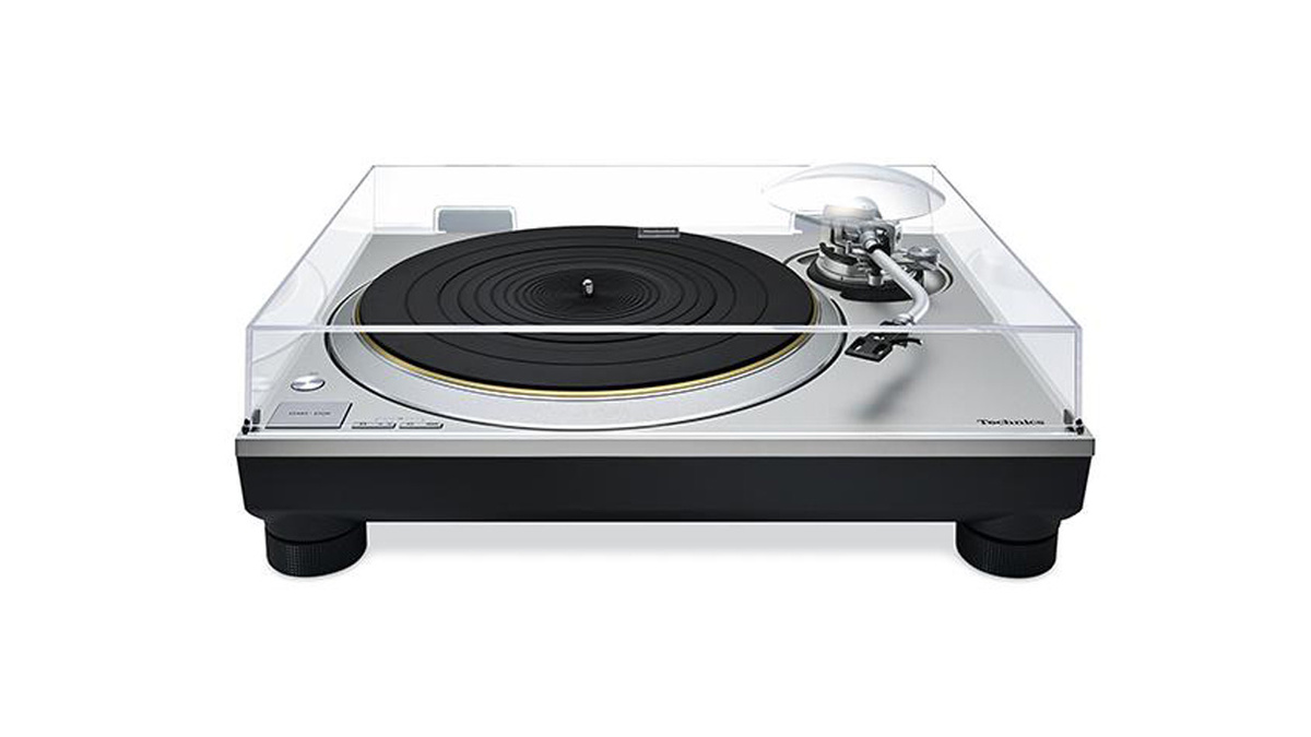 70-е вернулись? Technics SL-1300G снова в игре