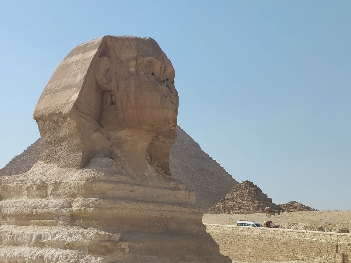 Большой сфинкс и пирамиды Гизы 02.03.2023