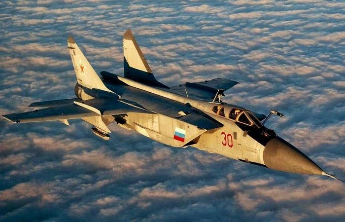 Как в Советском Союзе появился первый и до сих пор лучший истребитель IV поколения