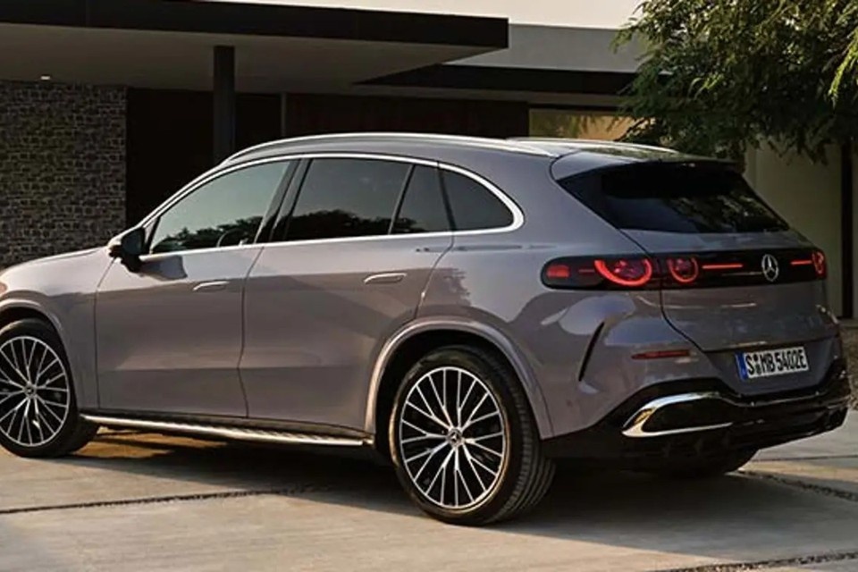    Новый Mercedes GLC. Пресс-служба немецкого автопроизводителя / Shutterstock.com / Fotodom