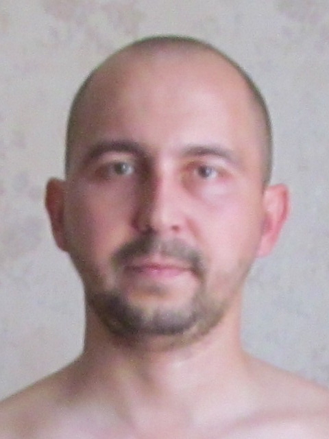 Владимир Аков 