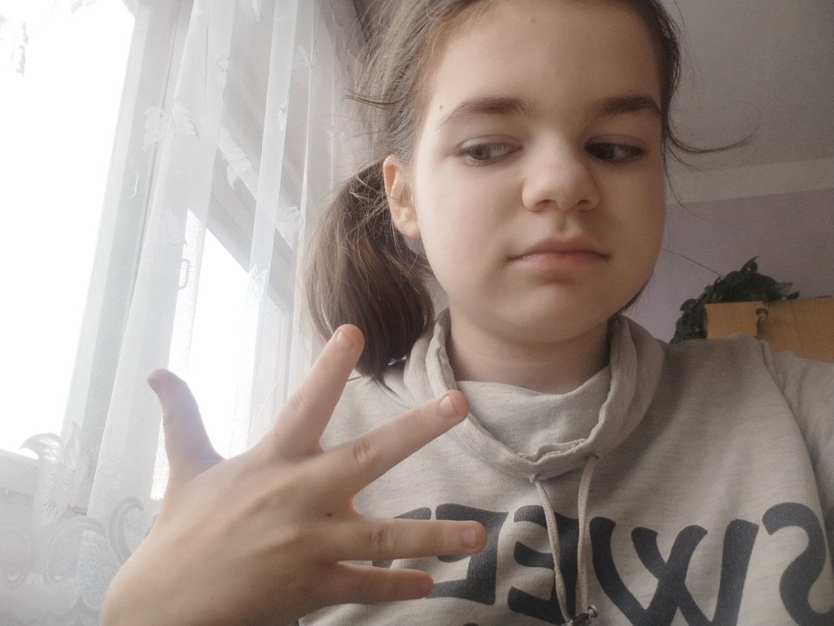 Ника в школе